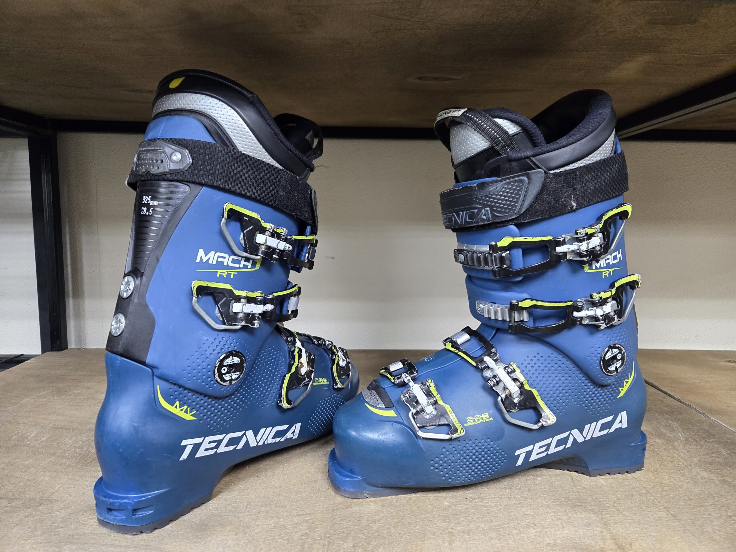 Горнолыжные ботинки 28-28.5 cm Tecnica Mach1 RT MV 90